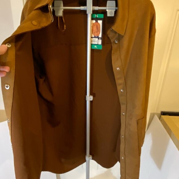 Well Worn Faux Suede Button Shacket Brown XL – NWT - Picture 6 of 8